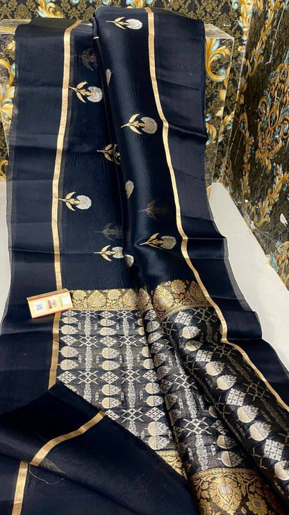 Pure Handloom Banarasi Kora Silk Saree