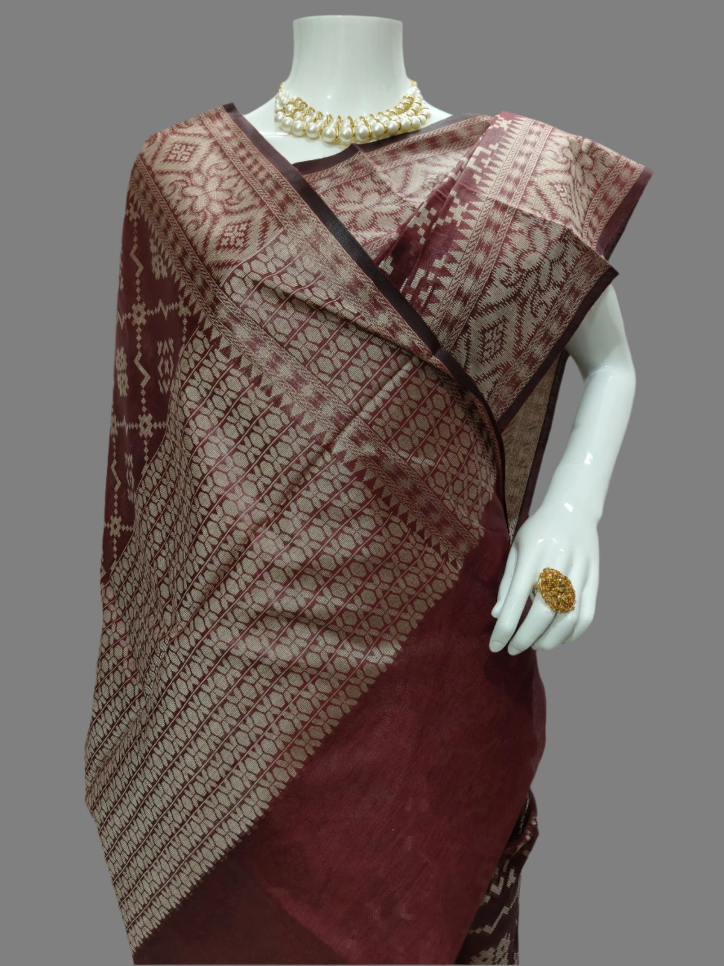 Banarasi Cotton Silk Saree With Unstitched Blouse