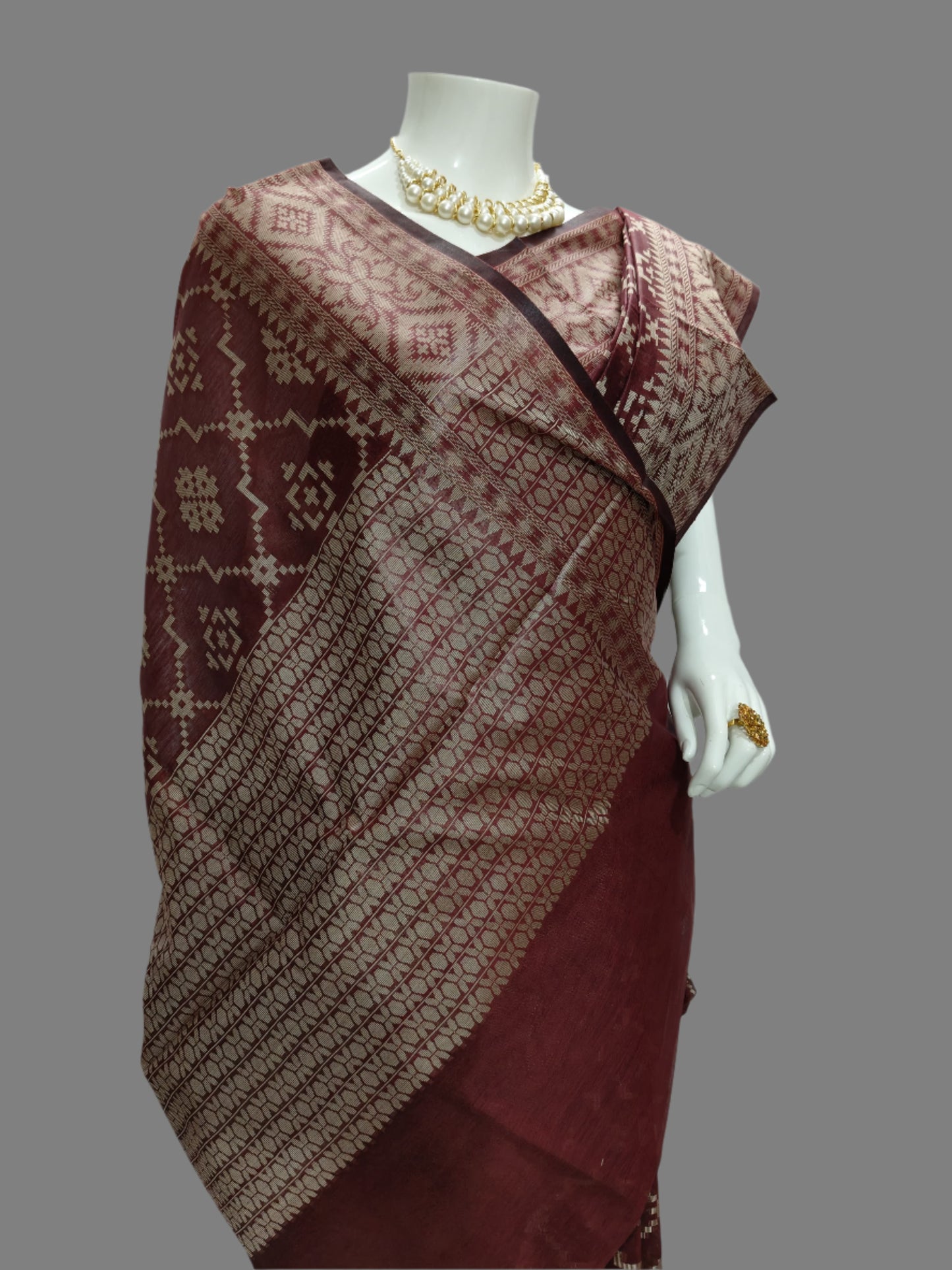 Banarasi Cotton Silk Saree With Unstitched Blouse