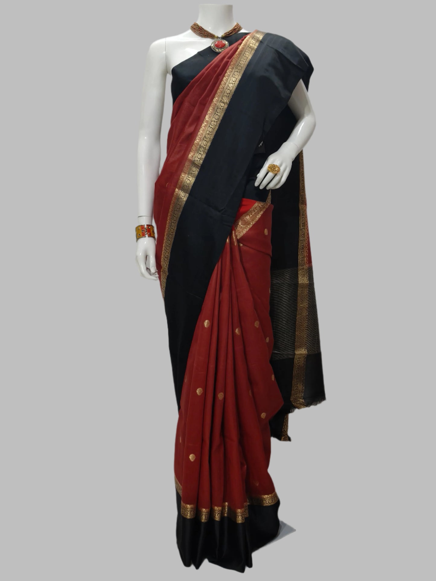 Pure Tussar Silk Maroon Banarasi Saree With Unstitched Blouse