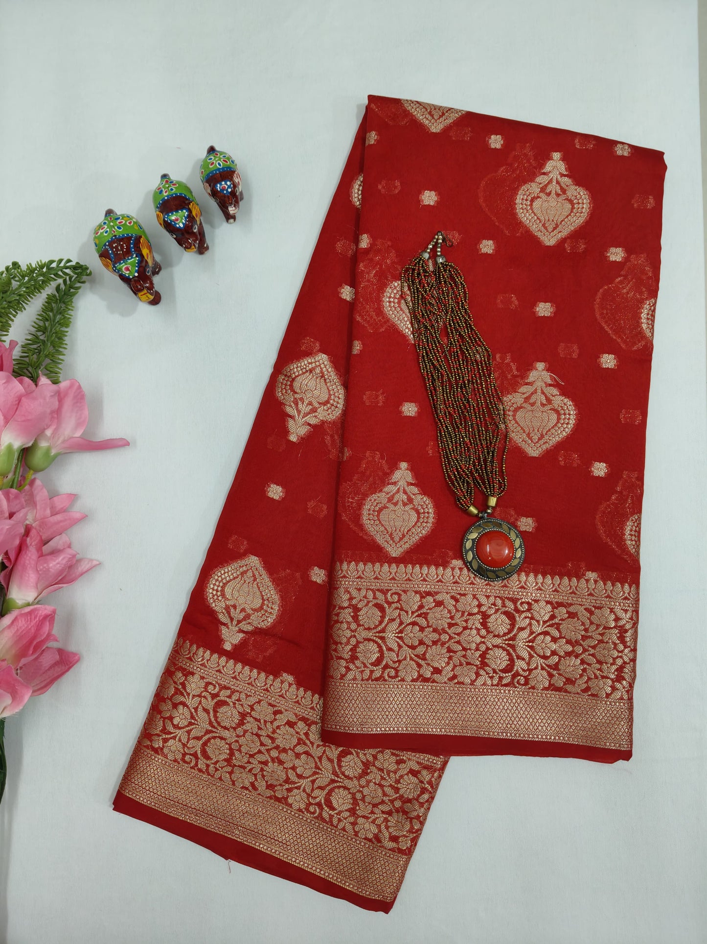 Red Banarasi Georgette Saree With Unstitched Blouse