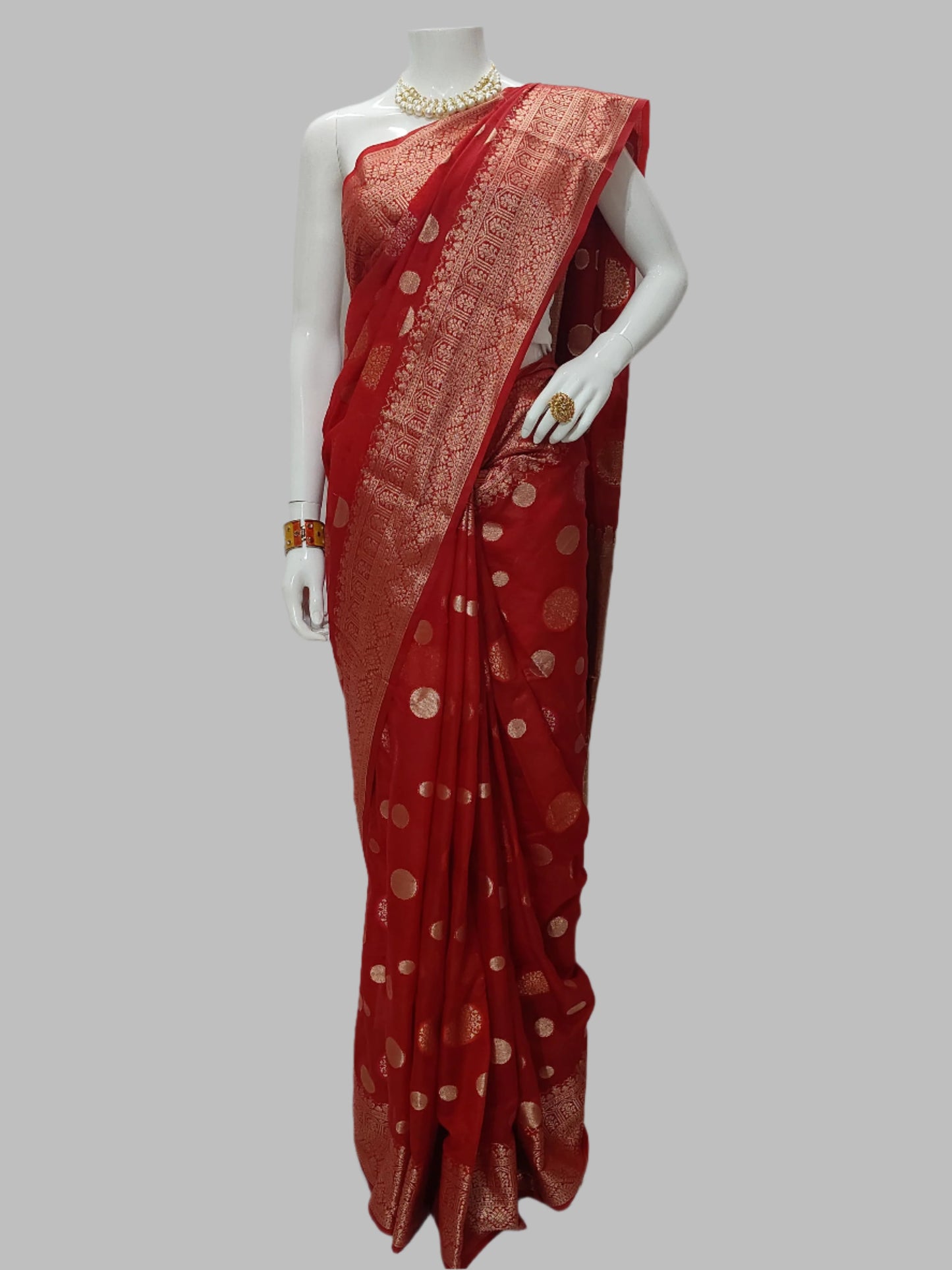 Red Banarasi Georgette Saree With Unstitched Blouse