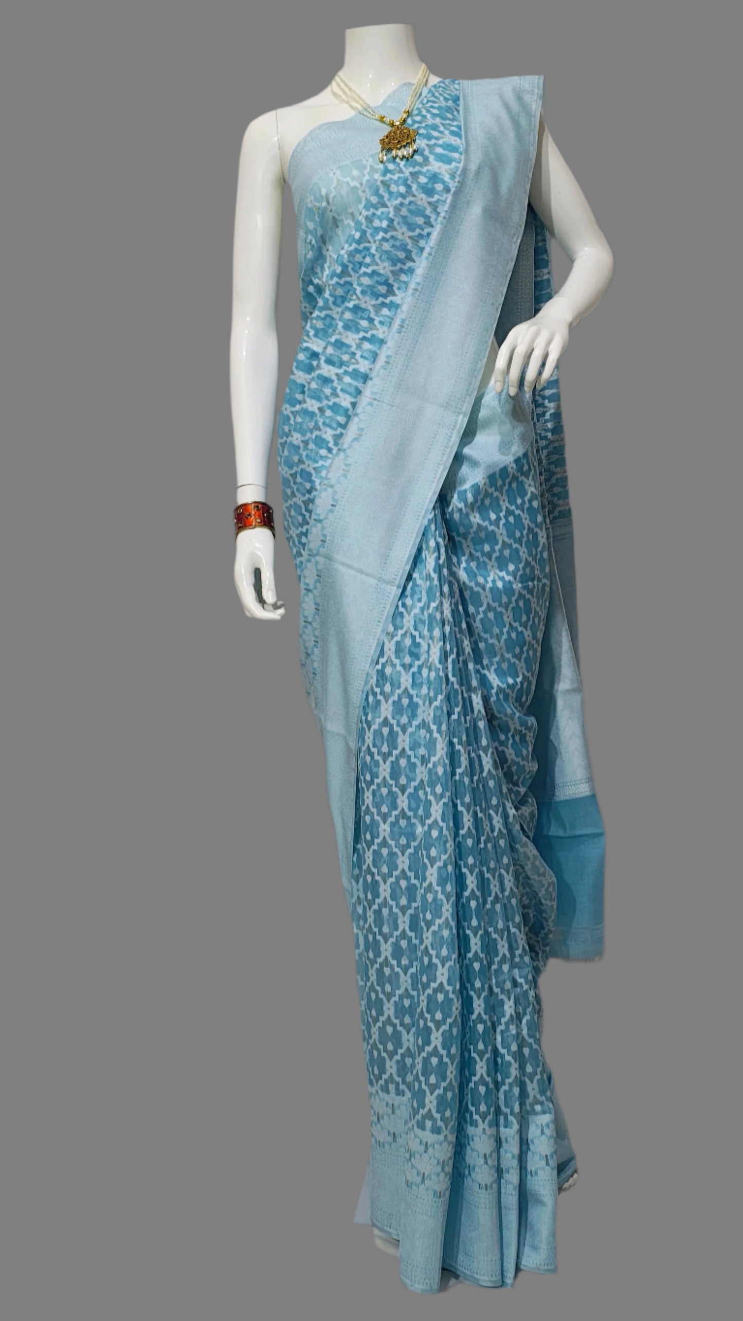 Banarasi Cotton Silk Saree With Unstitched Blouse