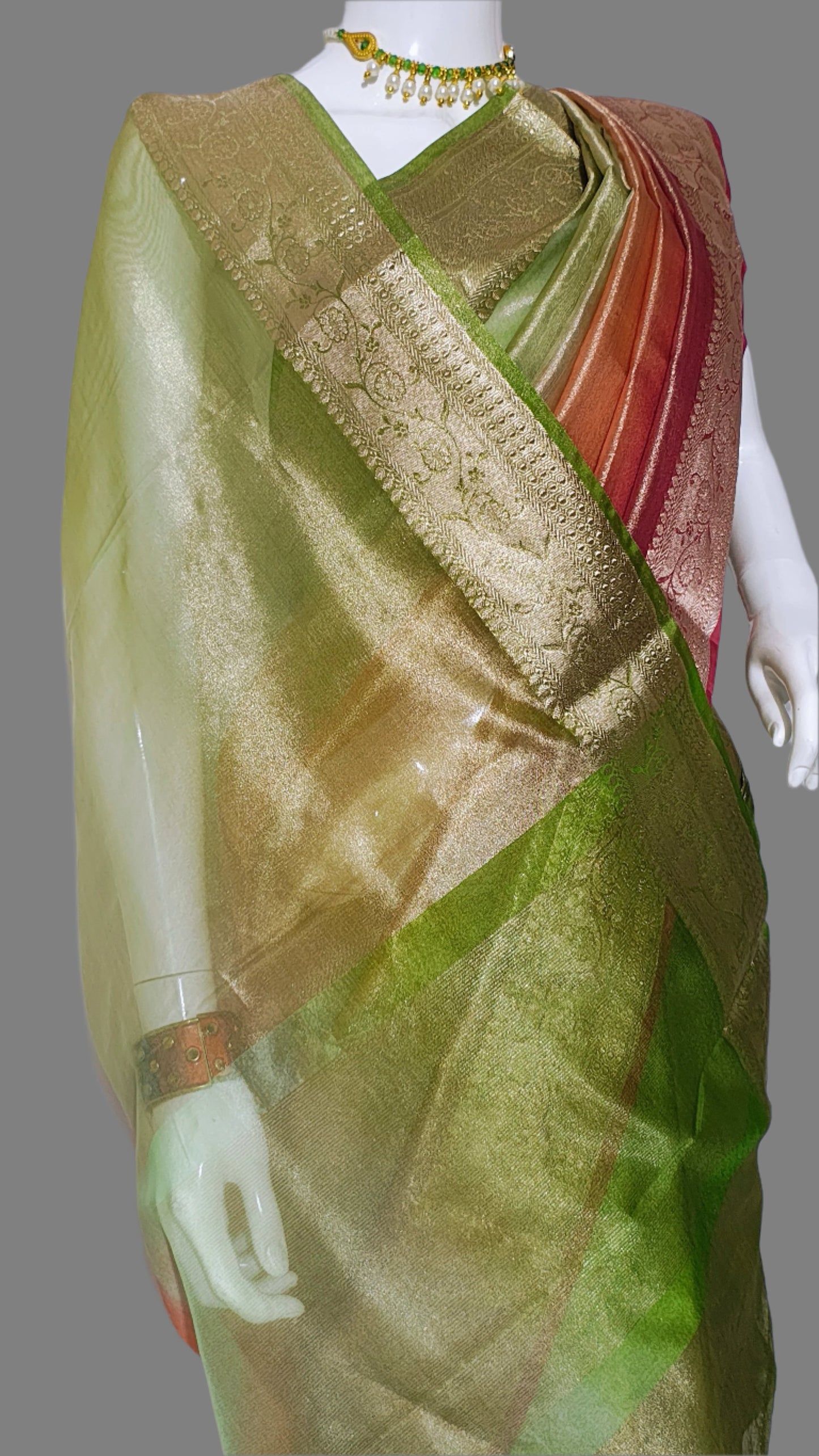 Organza 4D Dye Tissue Saree With Unstitched Blouse