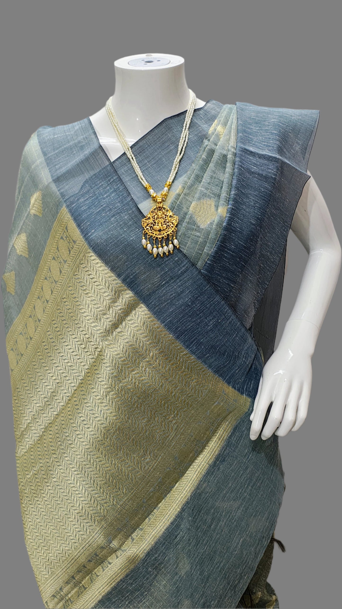 Banarasi Cotton Khichha Border Saree With Unstitched Blouse