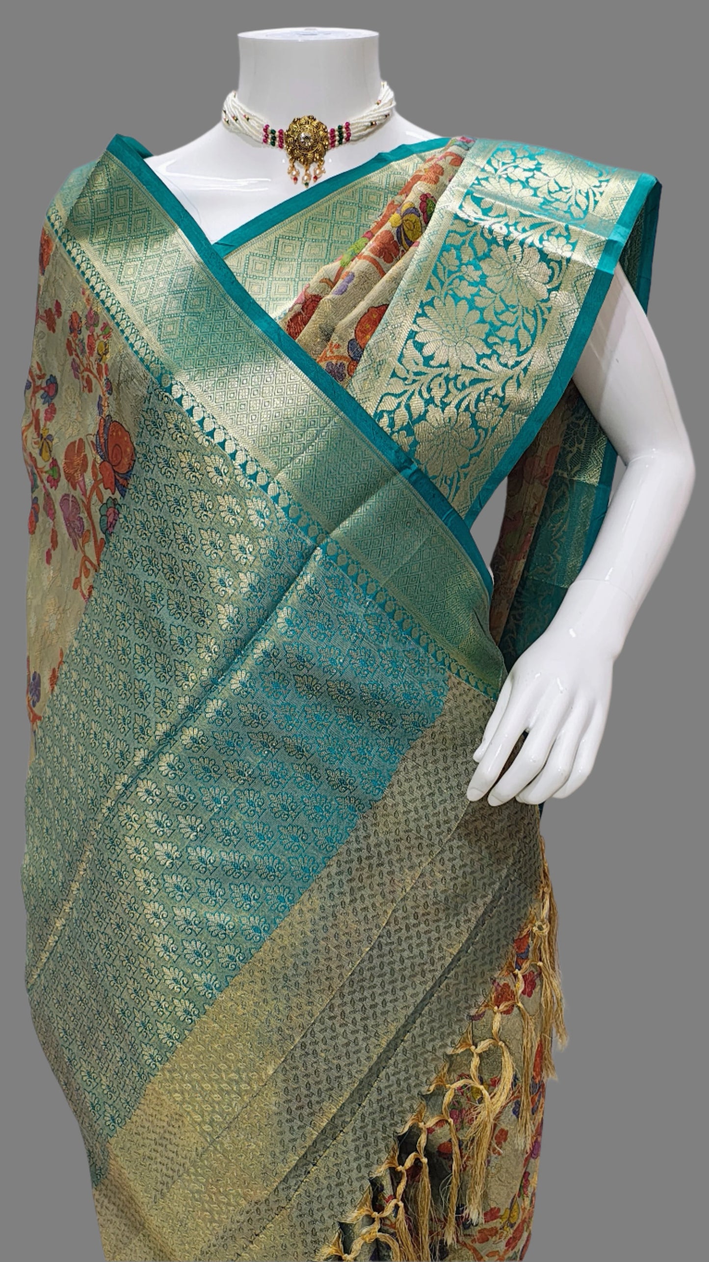 Banarasi Tissue Crushed Skirt Embroidery Saree